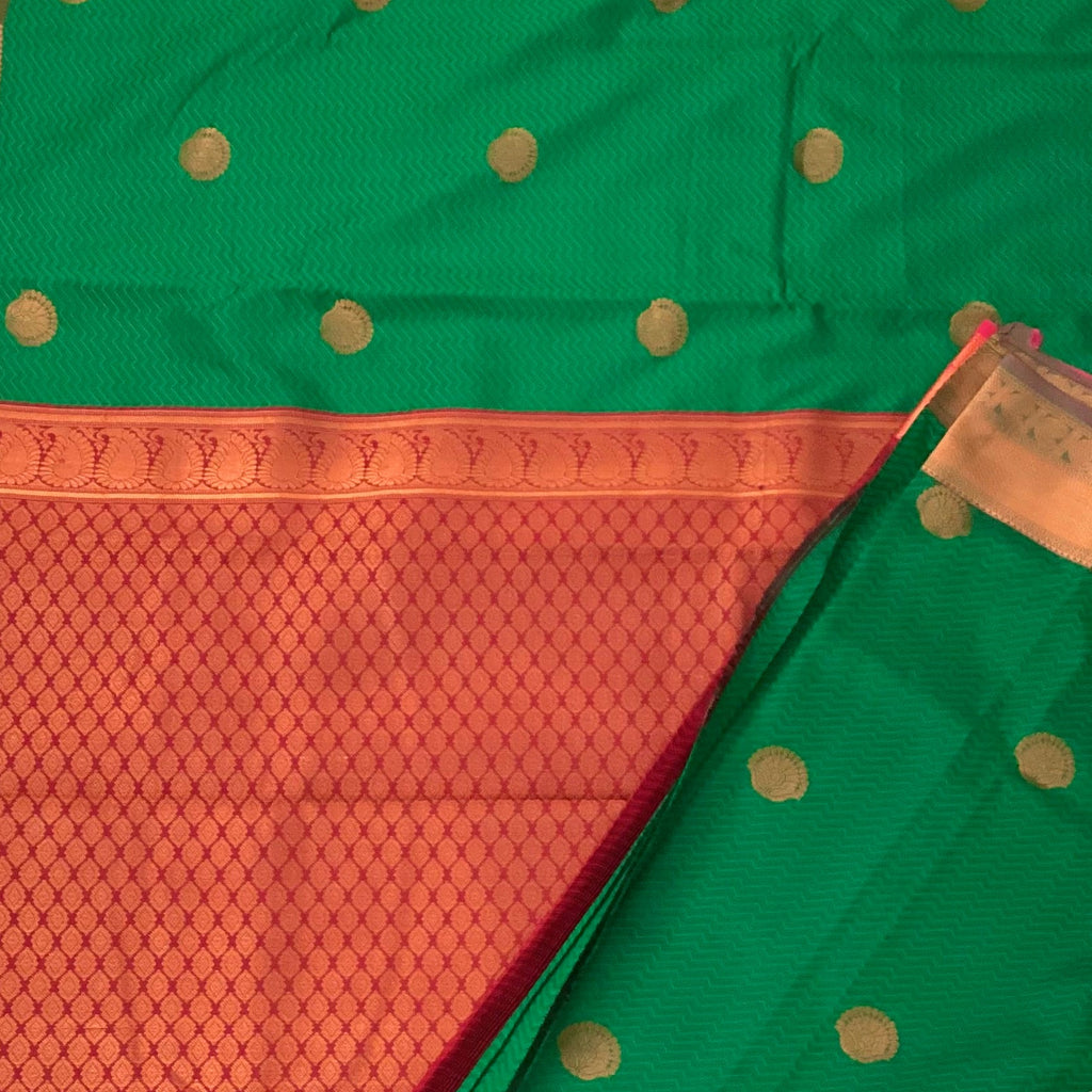 Emerald Green Silk Saree with Magenta Pallu and Gold Zari