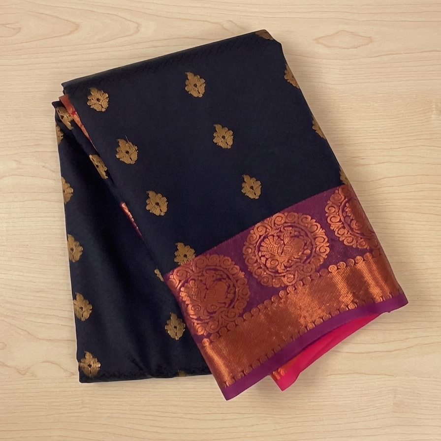 Navy Fuchsia Silk Saree Golden Brocade Pallu Medallion Border Traditional