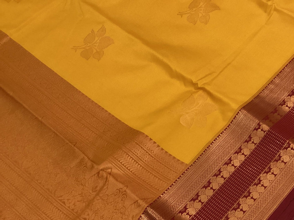 Mustard Maroon Kanjivaram Silk Saree Gold Zari Pallu Brocade Border