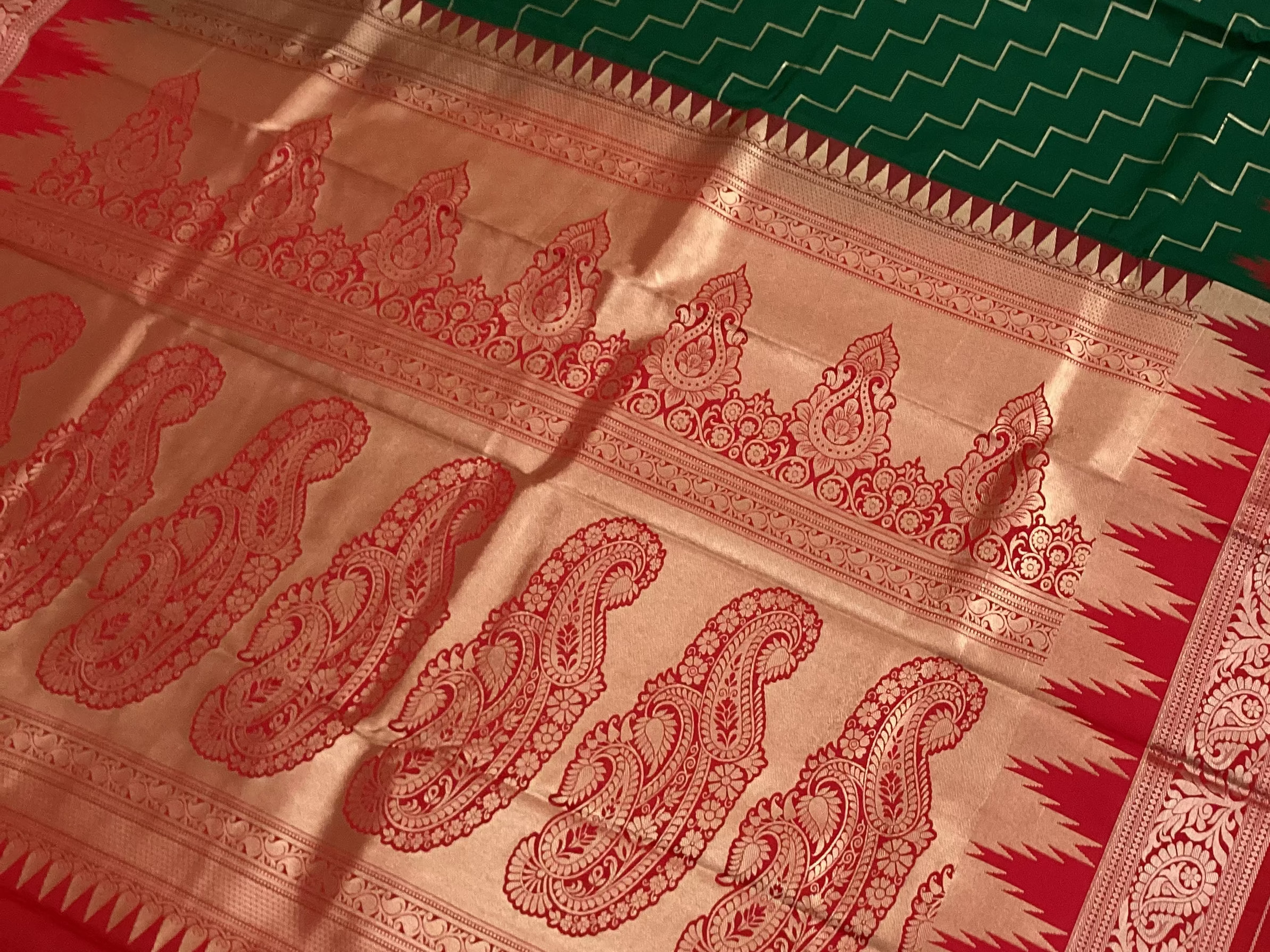 Emerald Green Saree Rose Gold Paisley Brocade Crimson Border