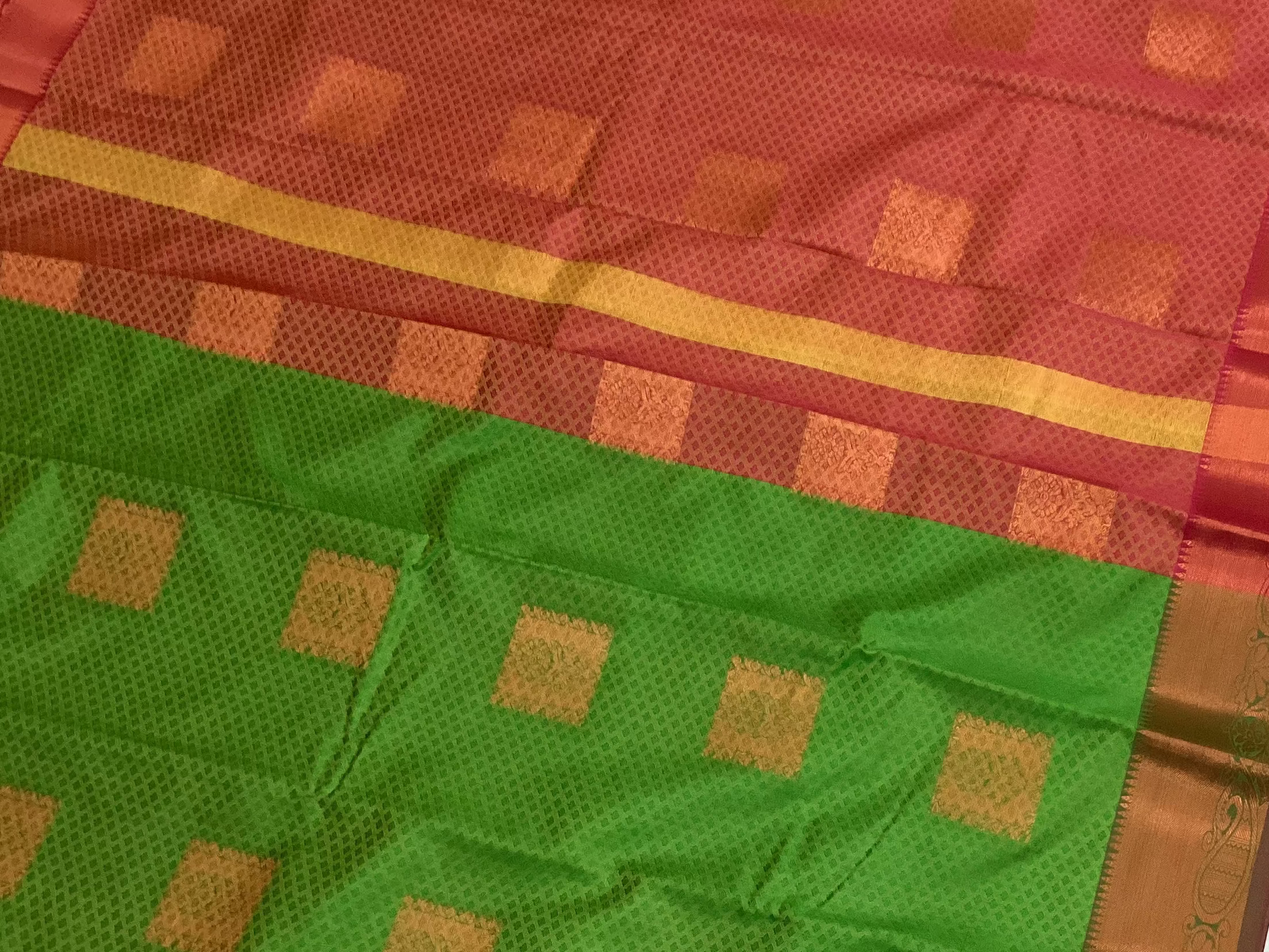 Emerald Green Silk Saree Rust Red Pallu Gold Zari