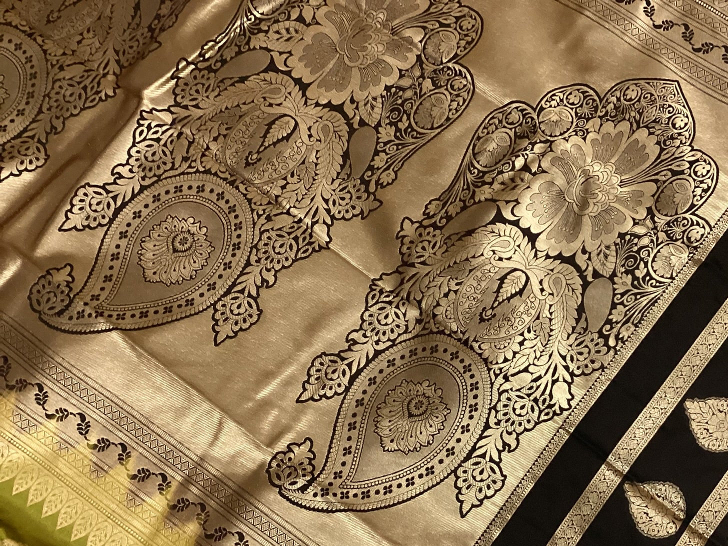 Olive Green Silk Saree Silver Brocade Pallu Black Border Paisley