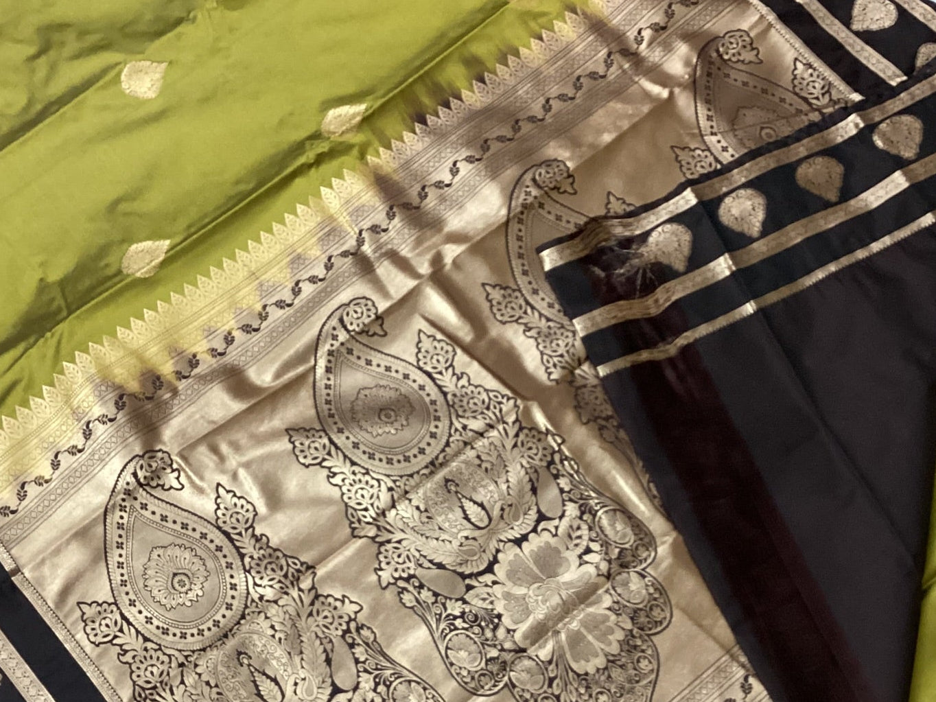 Olive Green Silk Saree Silver Brocade Pallu Black Border Paisley