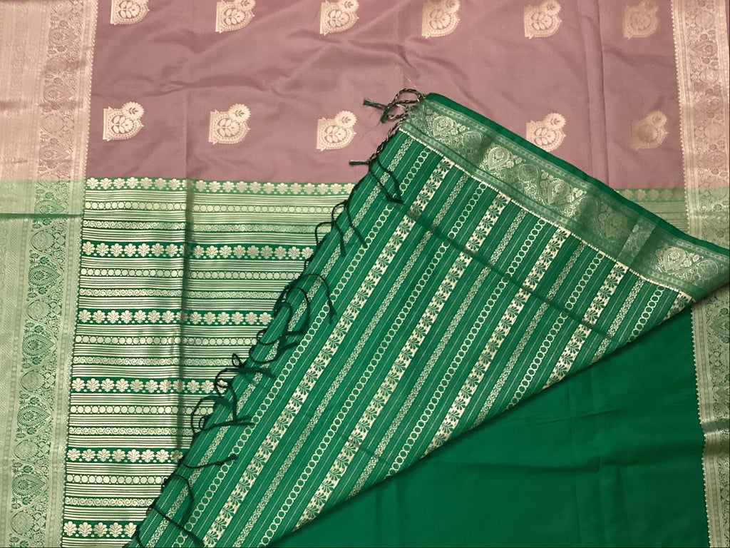 Dusty Mauve Silk Saree Emerald Green Zari Pallu Floral Paisley