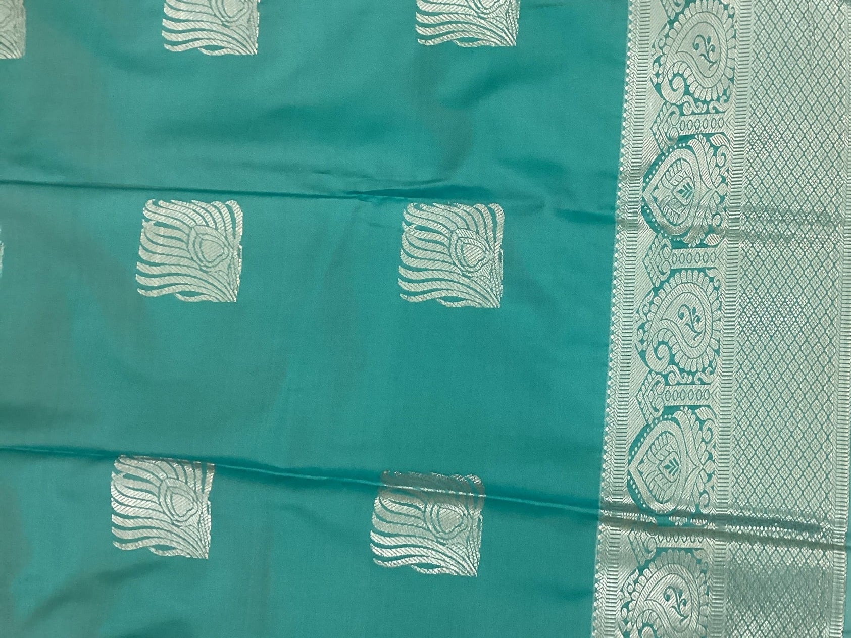 Turquoise Plum Saree Silver Zari Square Buttas Paisley Border Elegant