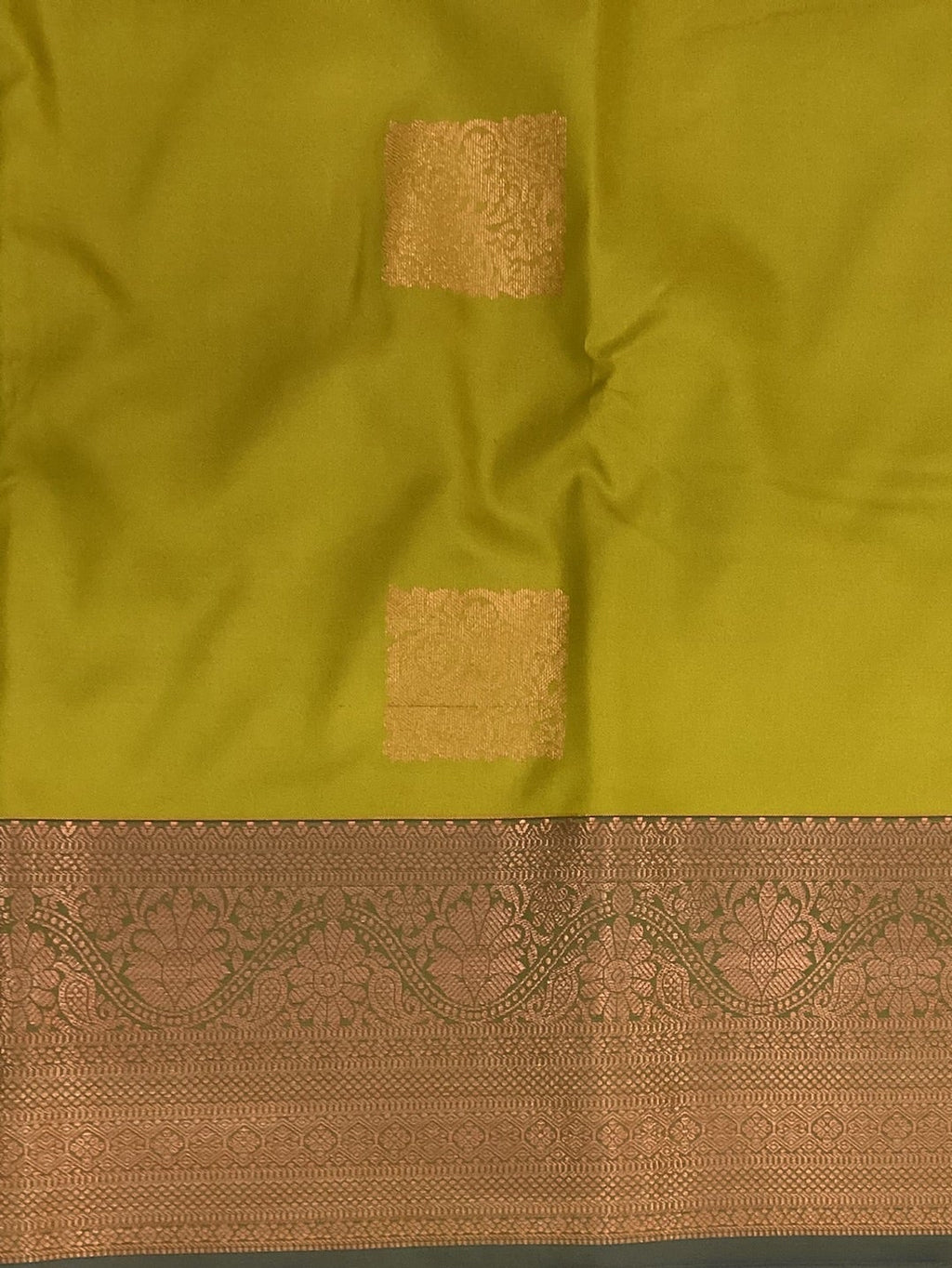 Olive Green Silk Saree With Lilac Pallu Gold Brocade Floral