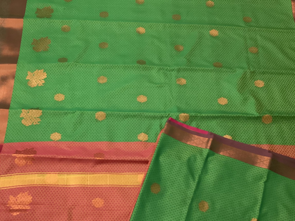 Emerald Green Silk Saree Coral Red Pallu Gold Zari Traditional