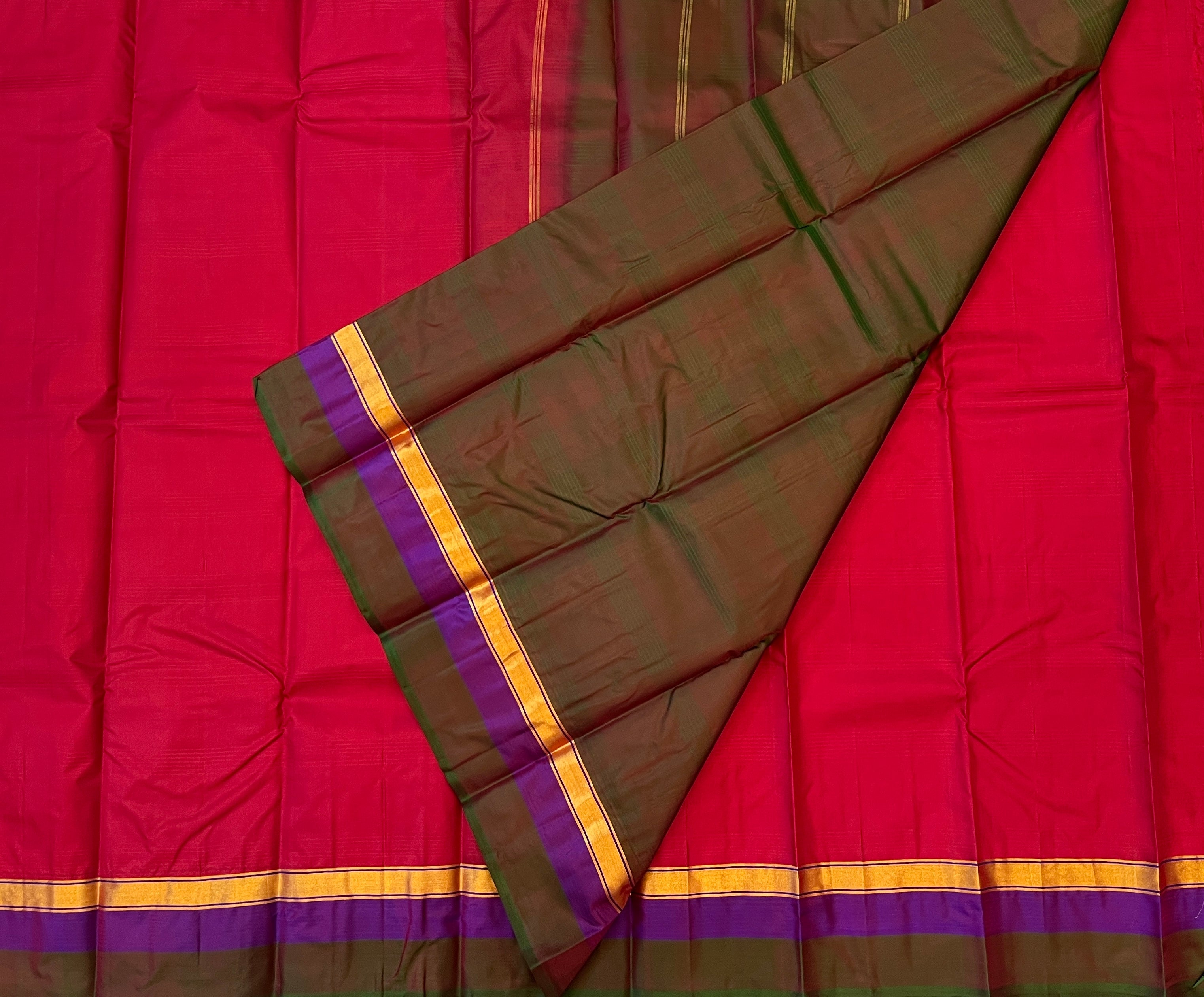 Crimson Red with Olive Brown Contrast Elegance