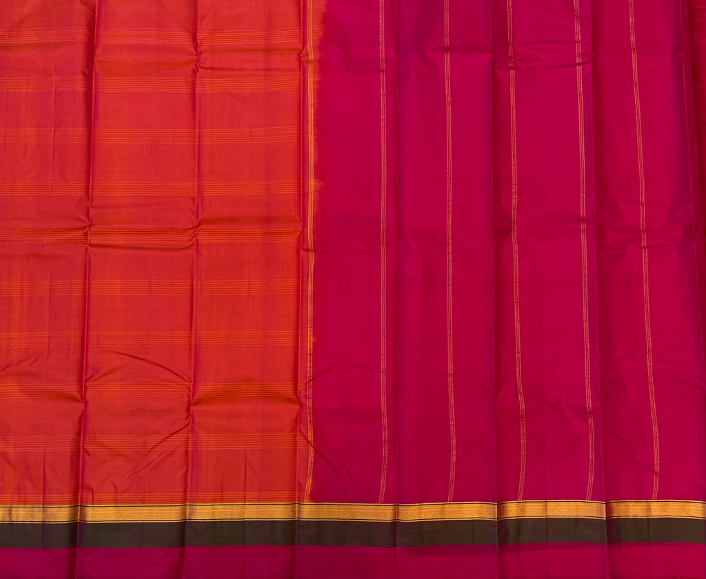 Magenta Silk Saree Vermilion Pallu Gold Zari Border Traditional Wear