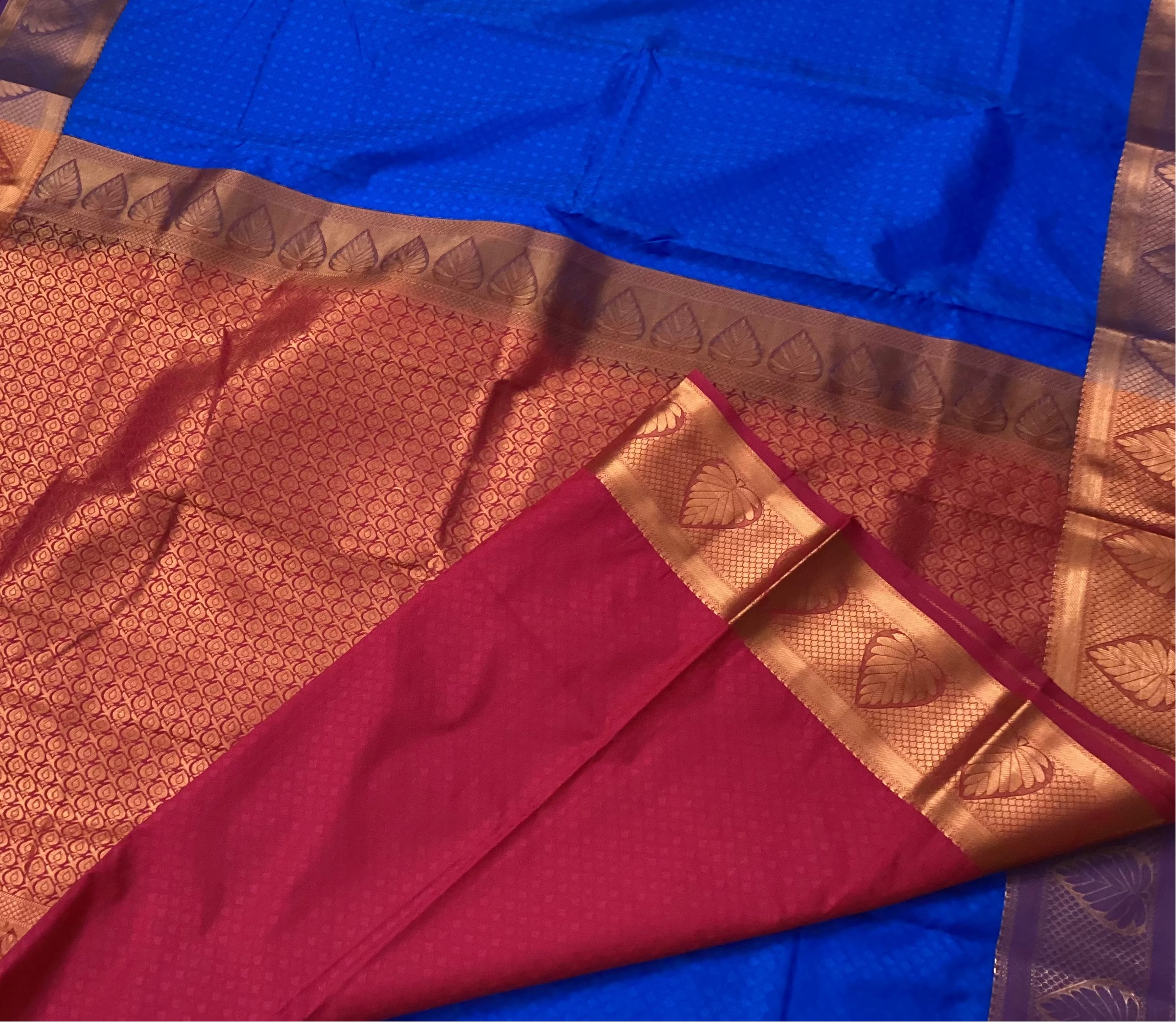 Royal Blue Silk Saree Magenta Pallu Copper Gold Leaf Border