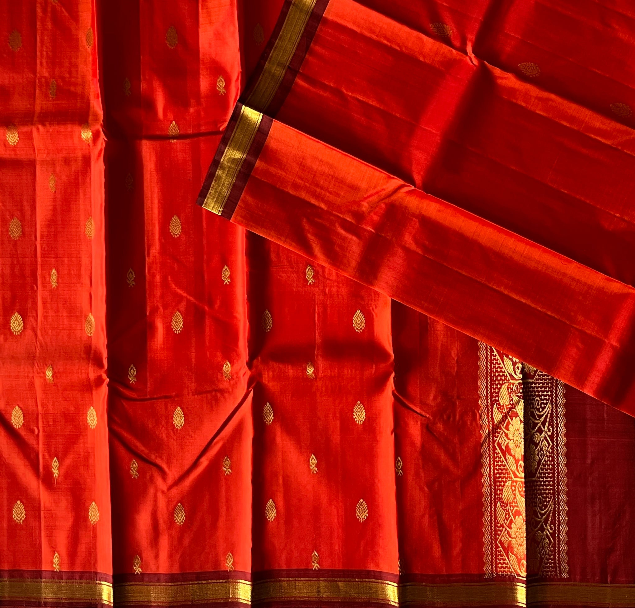 Vermilion Red with Wine Maroon Contrast Elegance