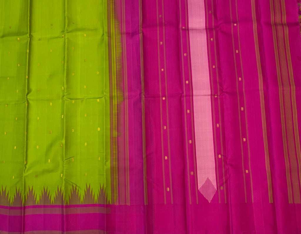 Parrot Green with Rani Pink Contrast Elegance