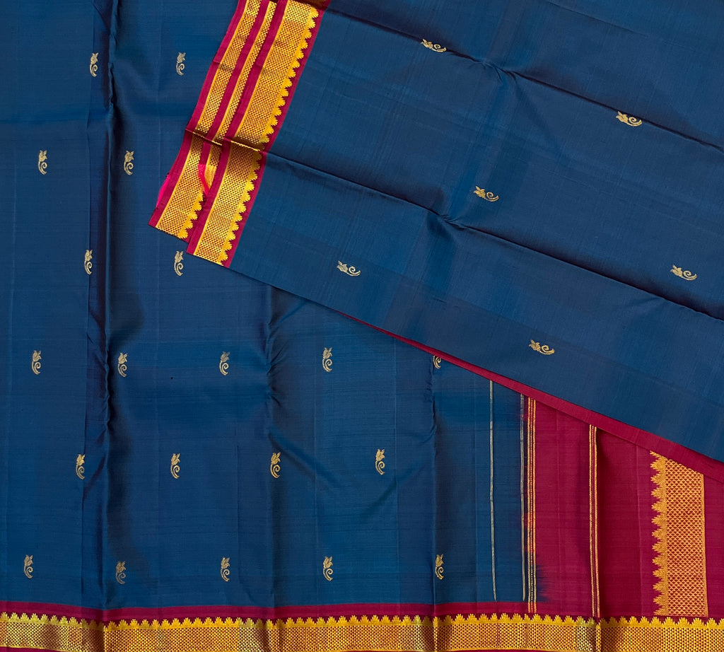 Sapphire Blue with Magenta Pink Contrast Elegance