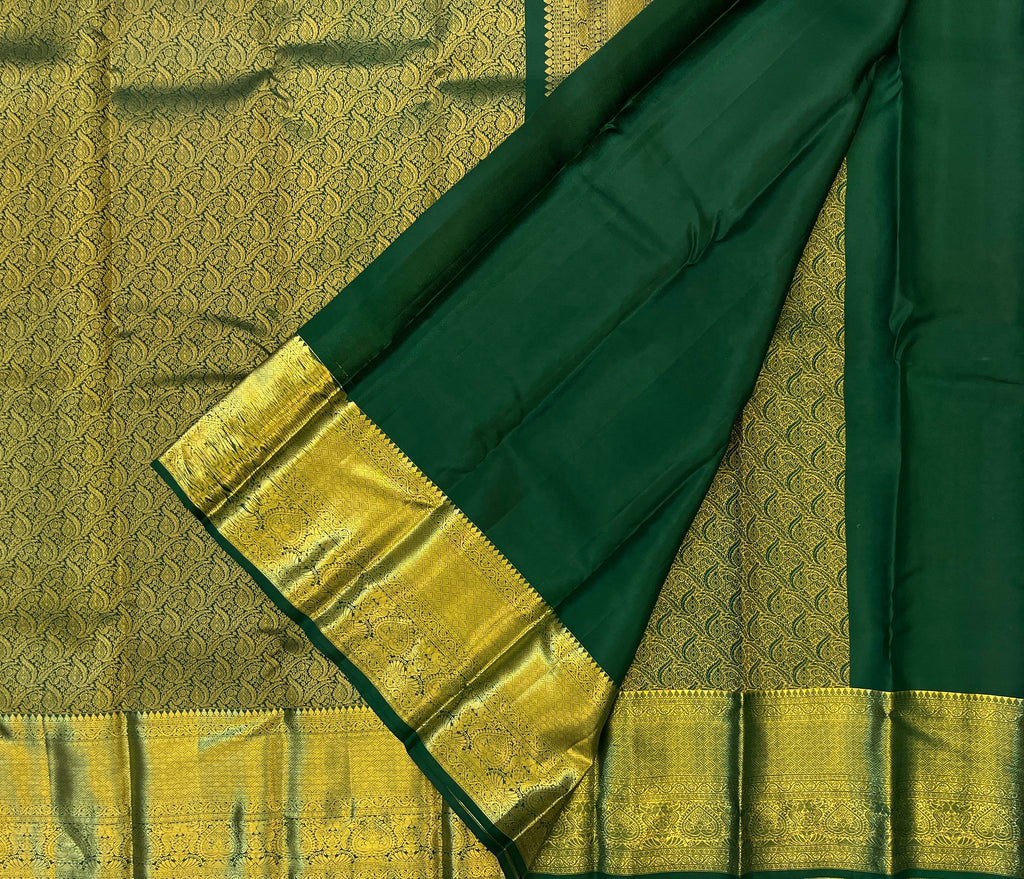 Emerald Green with Antique Gold Elegance