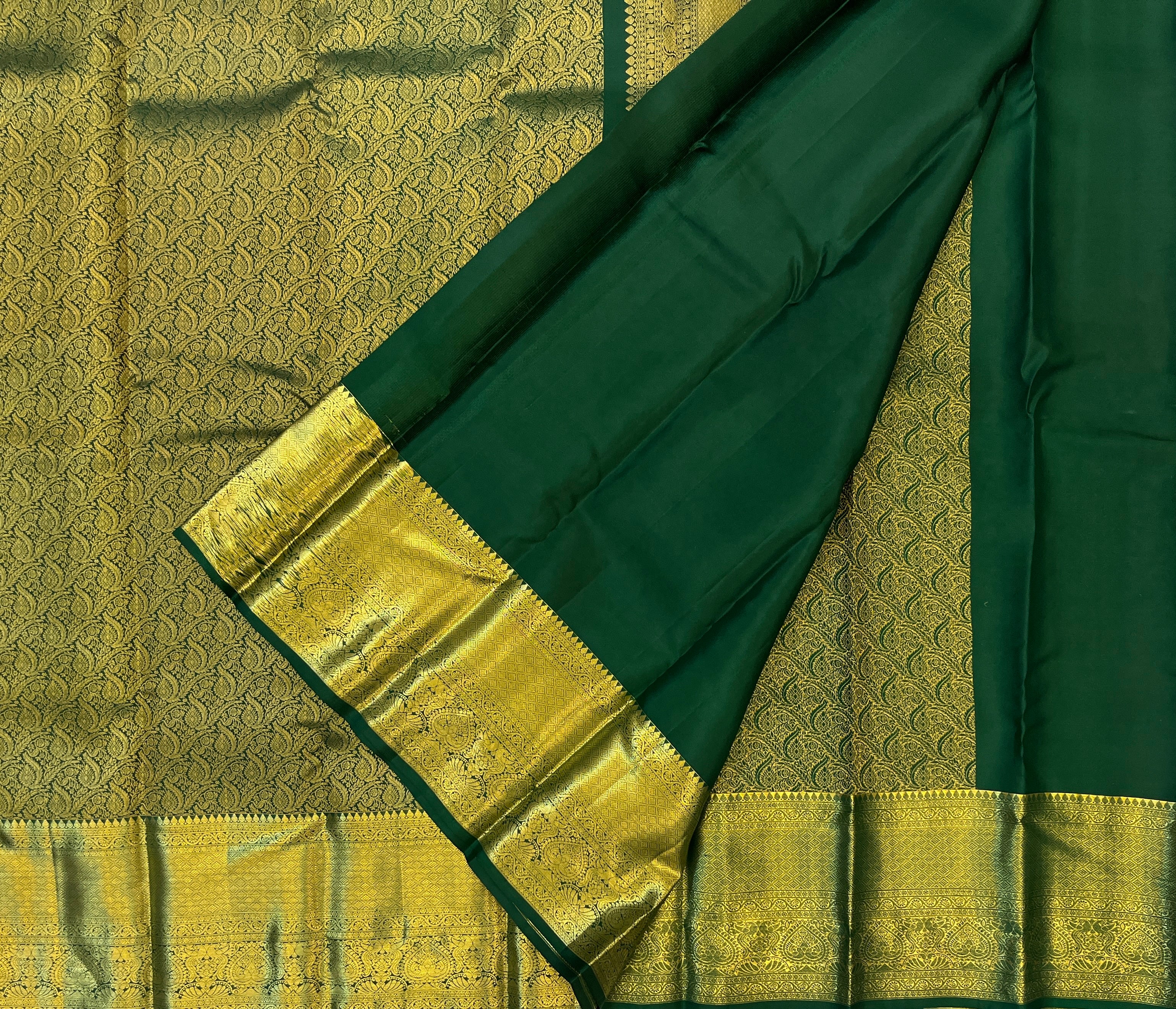 Emerald Green with Antique Gold Elegance