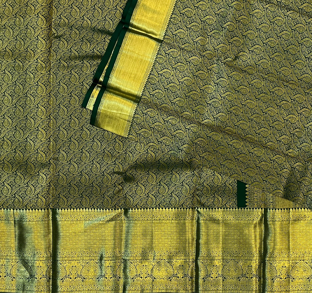 Emerald Green with Antique Gold Elegance